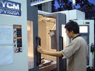 lam joe loong CNC Machining Centres Lam joe loong CNC Machining Centres